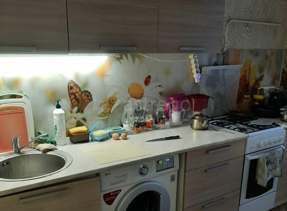 Комната, 12 м2, 5/8 эт. Москва - изображение 1