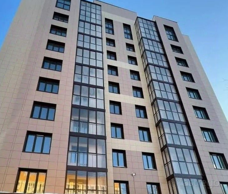 Продам 3-комн. Квартиру, 89 м2, 4/10 этаж Омск - изображение 1