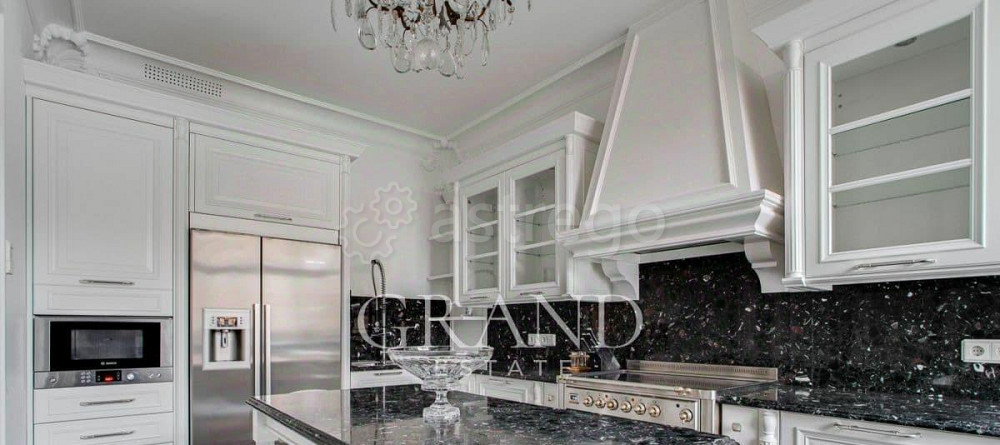 4-комн. квартира, 340 м2, 2/8 эт. Москва - изображение 2