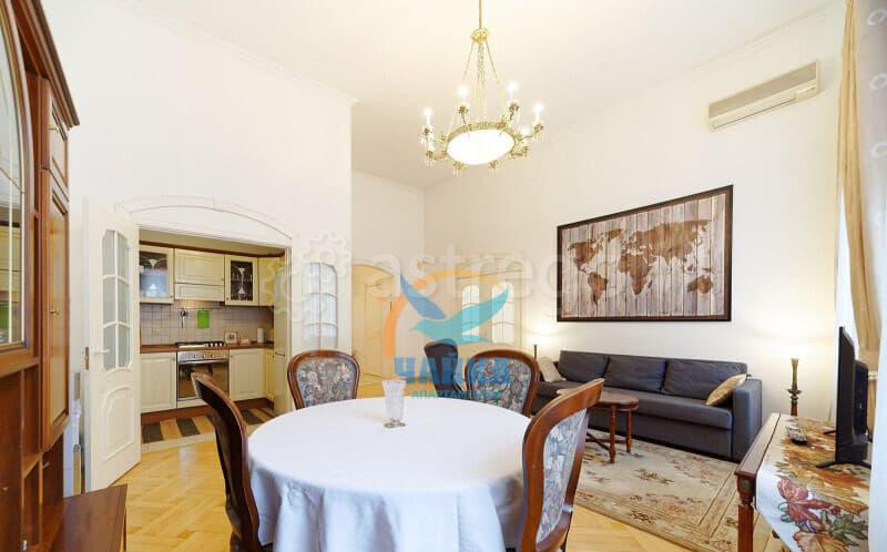 2-комн. квартира, 80 м2, 2/5 эт. Санкт-Петербург - изображение 1