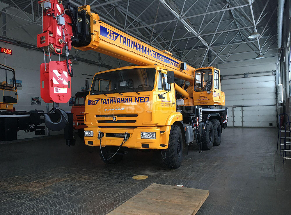 КС 55713-1Л-1 NEO автокран 25т. (КАМАЗ-65115) ОВОИД Краснодар - изображение 1