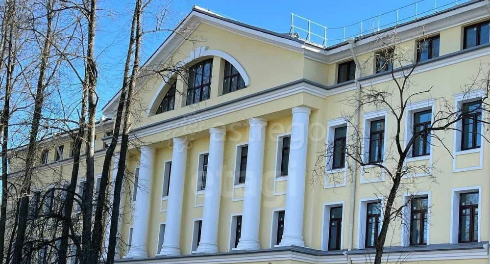 2-комн. квартира, 110.7 м2, 2/4 эт. Санкт-Петербург - изображение 2