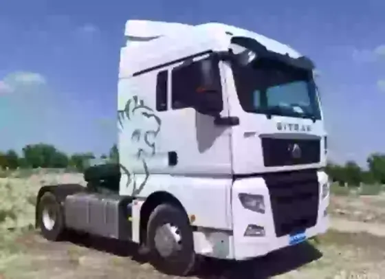 Тягач седельный Sitrak C7H, 2024 LZZ7CCWD3NC449377 Москва