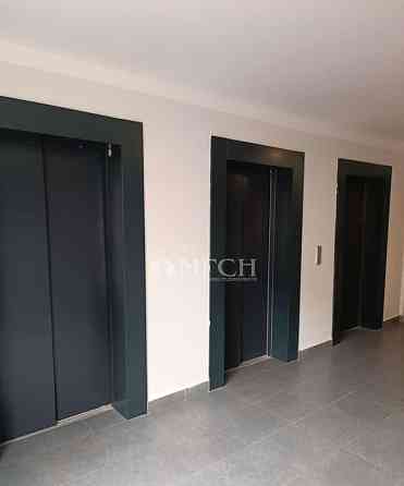 1-комн. квартира, 32 м2, 32/33 эт. Москва