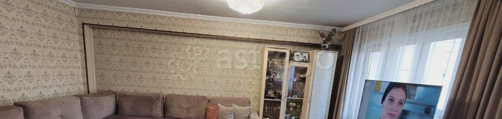 4-комн. квартира, 80 м2, 1/5 эт. Горно-Алтайск - изображение 1