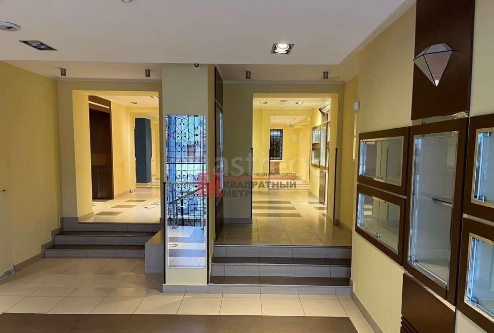 Торговое помещение, 225 м2 Старый Оскол - изображение 3