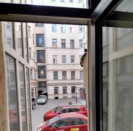5-комн. квартира, 181 м2, 3/5 эт. Санкт-Петербург