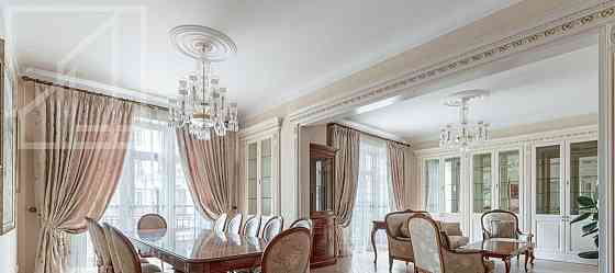 3-комн. квартира, 173 м2, 3/10 эт. Москва