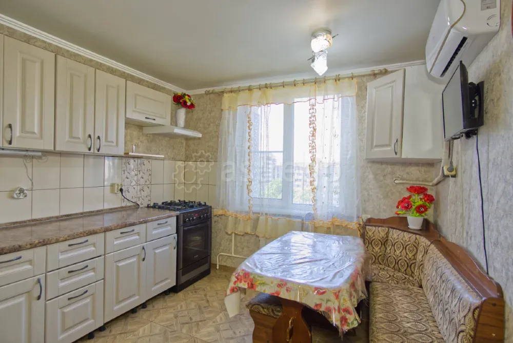 Продам 3-комн. квартиру, 78 м2, 10/10 этаж Краснодар - изображение 4