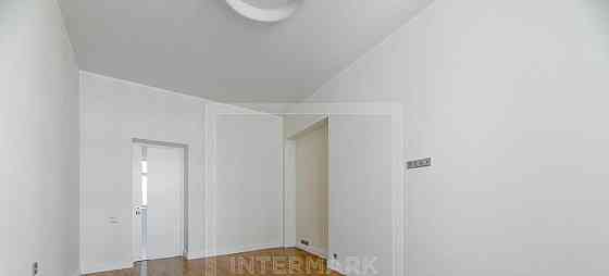 4-комн. квартира, 140 м2, 4/6 эт. Москва