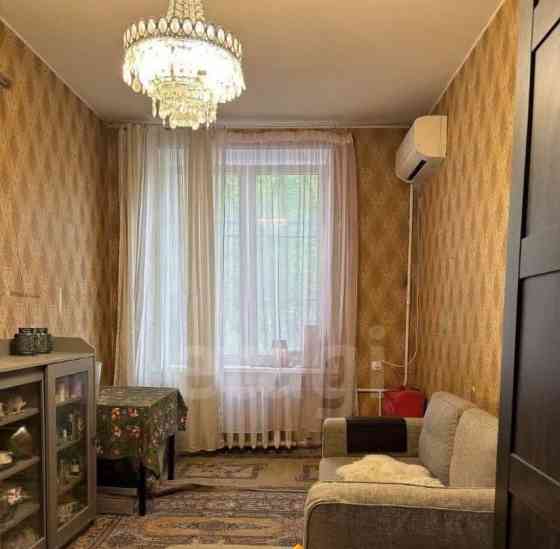 Комната, 16.8 м2, 1/5 эт. Москва
