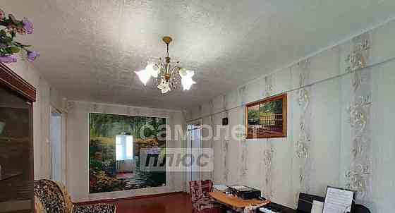 2-комн. квартира, 45.2 м2, 2/4 эт. Коряжма