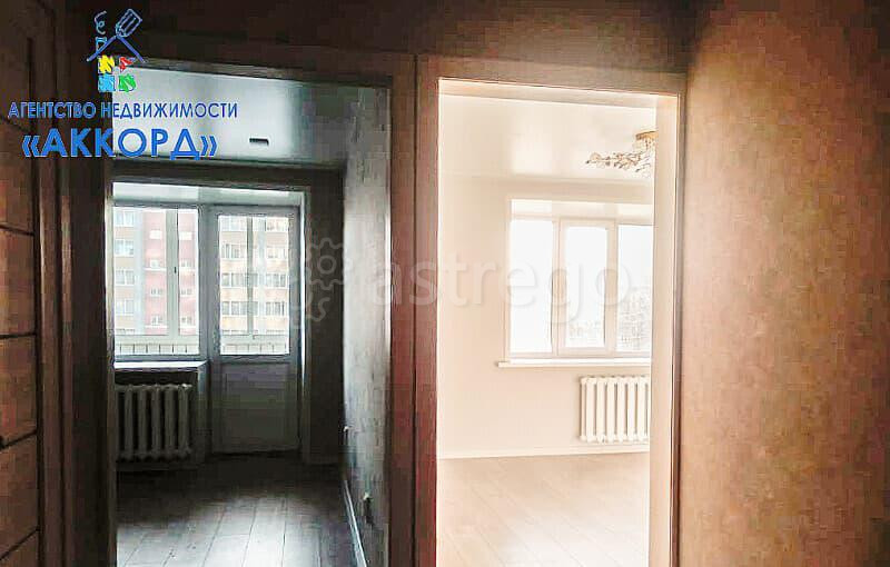 2-комн. квартира, 42 м2, 3/10 эт. Новоалтайск - изображение 2