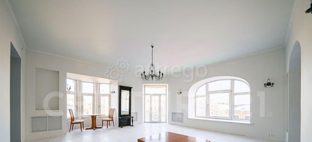 6-комн. квартира, 206.7 м2, 6/7 эт. Санкт-Петербург - изображение 2