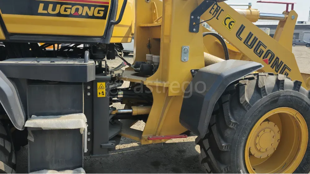 Фронтальный Погрузчик Lugong LG940 Томск - изображение 4