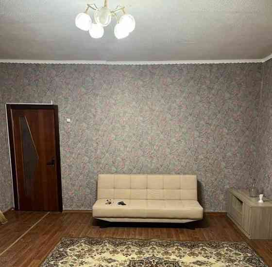 Комната, 70 м2, 3/5 эт. Москва