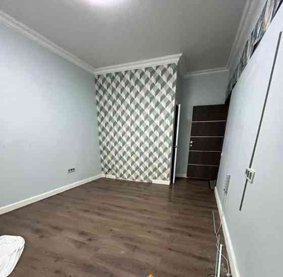 4-комн. квартира, 101 м2, 1/5 эт. Москва