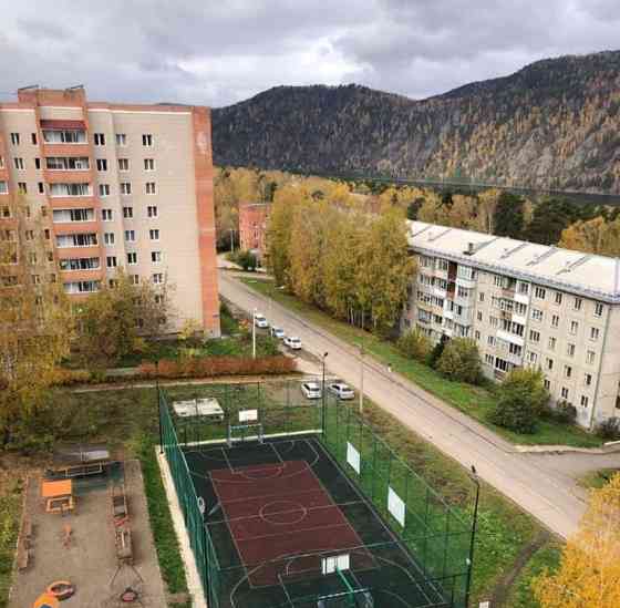 5-комн. квартира, 88 м2, 9/9 эт. Дивногорск