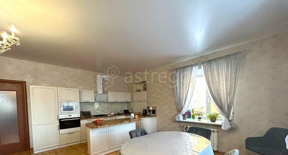 Коттедж, 330 м2, 12 соток, 3 эт. Санкт-Петербург - изображение 1