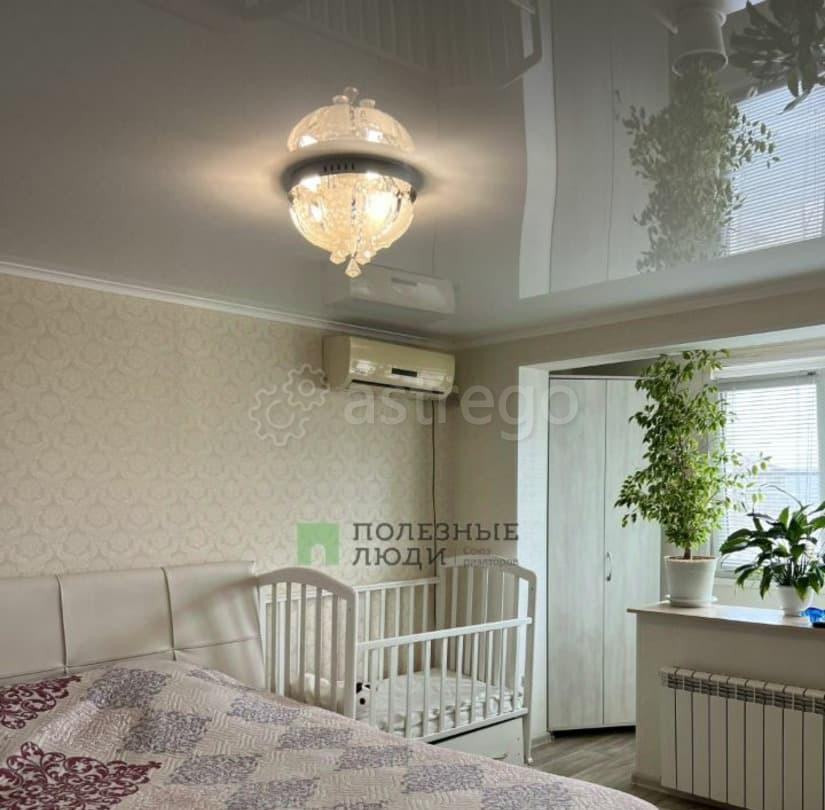 3-комн. квартира, 62.3 м2, 3/3 эт. Астрахань - изображение 2