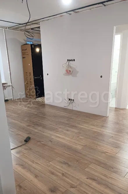 Укладка ламината, кварцвинила, SPC, LVT, Плинтуса.Короба.Керамогранит Хабаровск - изображение 2