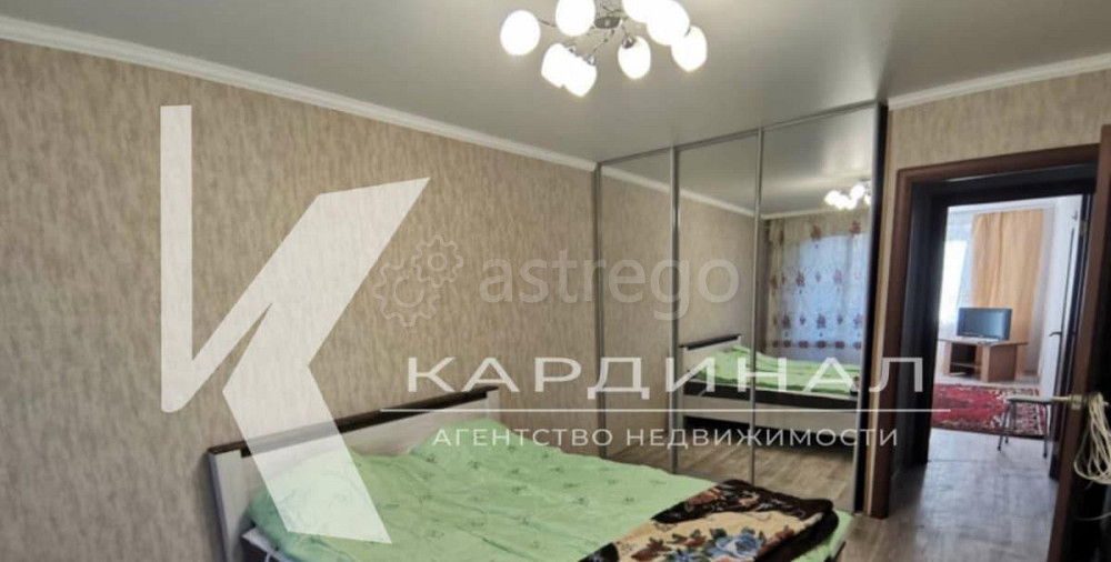 2-комн. квартира, 45 м2, 5/5 эт. Старый Оскол - изображение 1