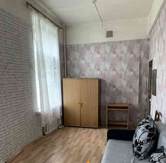 Комната, 33.7 м2, 4/5 эт. Москва