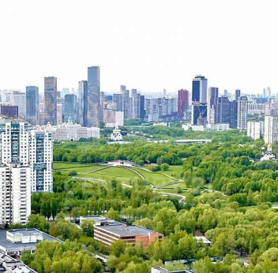 4-комн. квартира, 131.1 м2, 4/33 эт. Москва