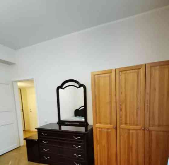 2-комн. квартира, 65 м2, 5/8 эт. Москва