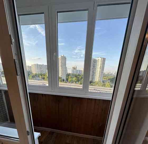 Комната, 63 м2, 12/12 эт. Москва