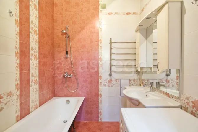 Продам 2-комн. квартиру, 78 м2, 4/17 этаж Краснодар - изображение 1