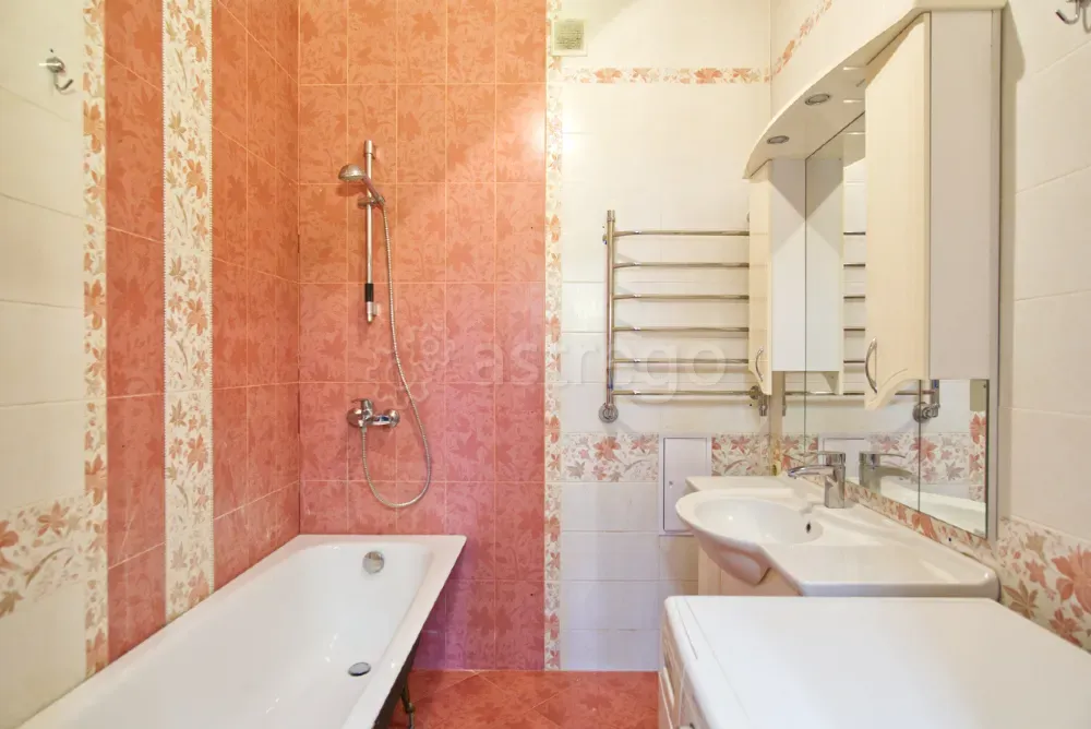 Продам 2-комн. квартиру, 78 м2, 4/17 этаж Краснодар - изображение 1