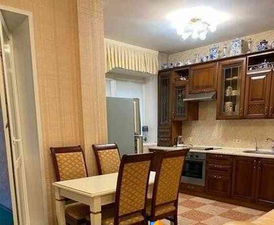 2-комн. квартира, 60 м2, 1/8 эт. Красноярск