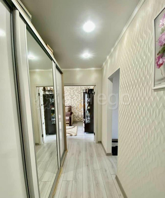 3-комн. квартира, 60 м2, 9/9 эт. Белгород - изображение 2