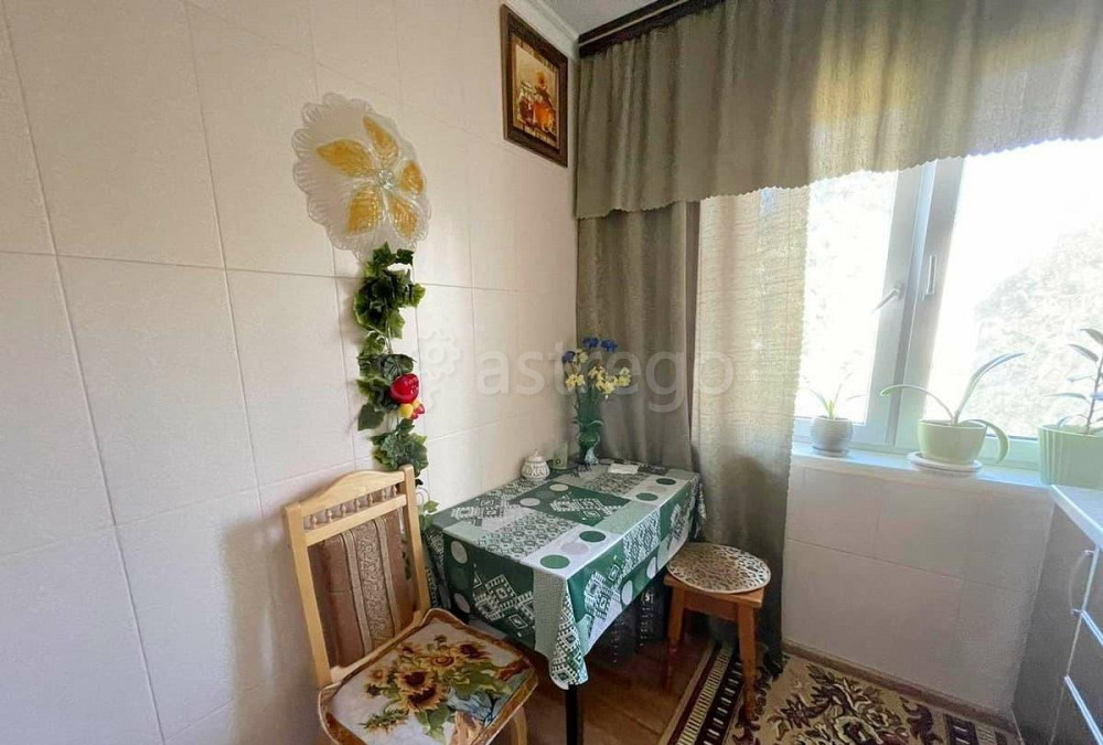 4-комн. квартира, 60.5 м2, 5/5 эт. Белгород - изображение 3