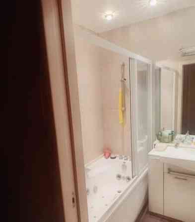 3-комн. квартира, 76 м2, 2/6 эт. Москва