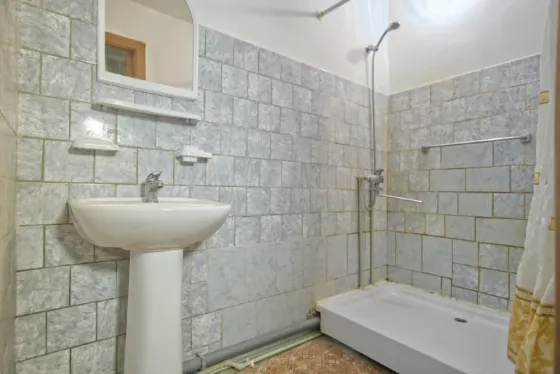 Продам 2-комн. квартиру, 52 м2, 2/12 этаж Краснодар
