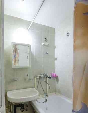 1-комн. квартира, 35 м2, 3/9 эт. Москва