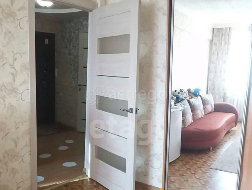 3-комн. квартира, 63.5 м2, 2/5 эт. Бийск - изображение 3