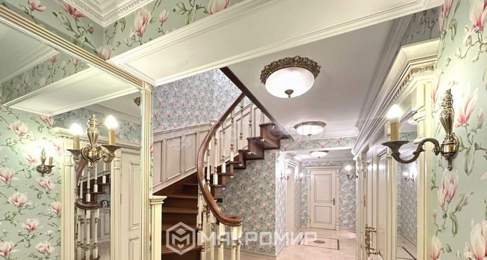 6-комн. квартира, 258 м2, 7/8 эт. Санкт-Петербург - изображение 1