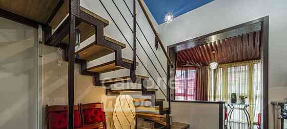 4-комн. квартира, 140 м2, 4/4 эт. Санкт-Петербург