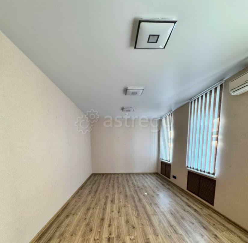 Офис, 55.5 м2 Астрахань - изображение 1