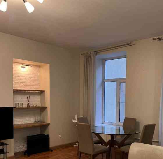 3-комн. квартира, 110 м2, 2/5 эт. Санкт-Петербург