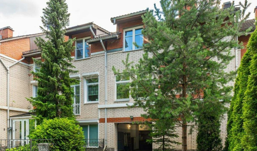 Таунхаус, 197 м2, 1.05 сотки, 3 эт. Санкт-Петербург - изображение 2