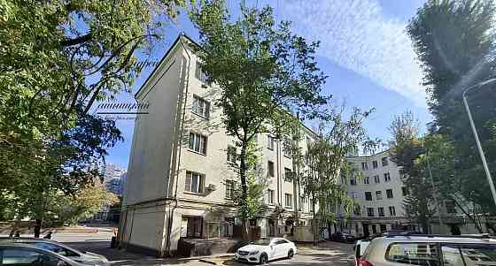 Комната, 32.2 м2, 2/5 эт. Москва