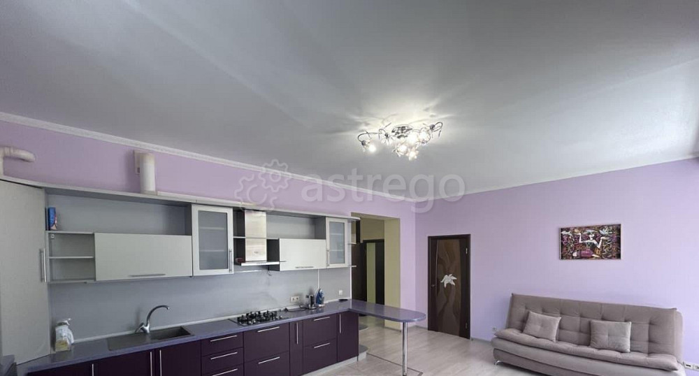 3-комн. квартира, 90 м2, 2/4 эт. Астрахань - изображение 1