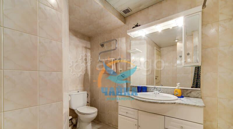 4-комн. квартира, 140 м2, 2/6 эт. Санкт-Петербург - изображение 7