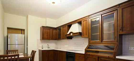 3-комн. квартира, 160 м2, 6/13 эт. Москва