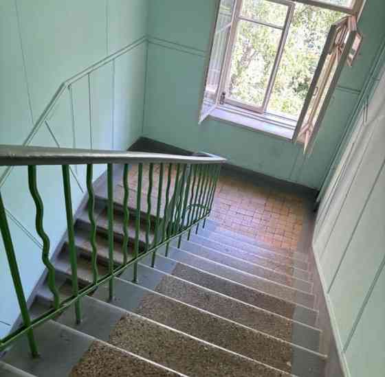 Комната, 70 м2, 5/5 эт. Москва