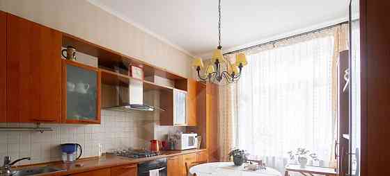 4-комн. квартира, 144 м2, 5/7 эт. Москва